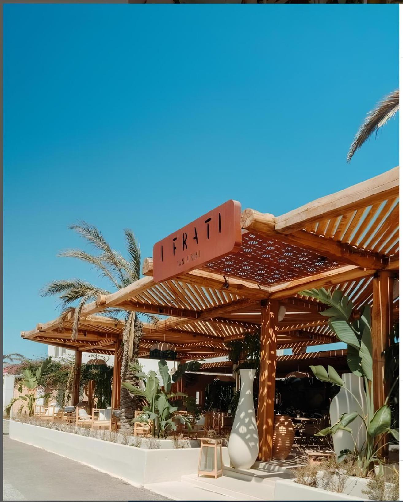Frati Villas Beachfront Perivolos  Bagian luar foto